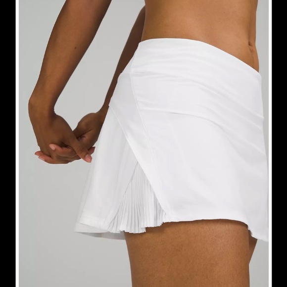 lululemon athletica Dresses & Skirts - Lululemon - Play Off the Pleats Tennis Skirt